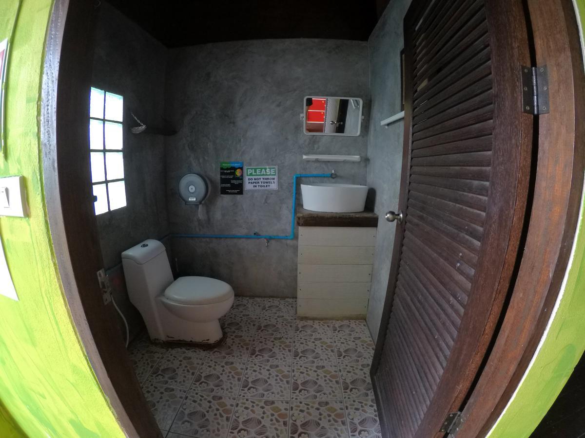 Love Station Hostel 반 타이 외부 사진