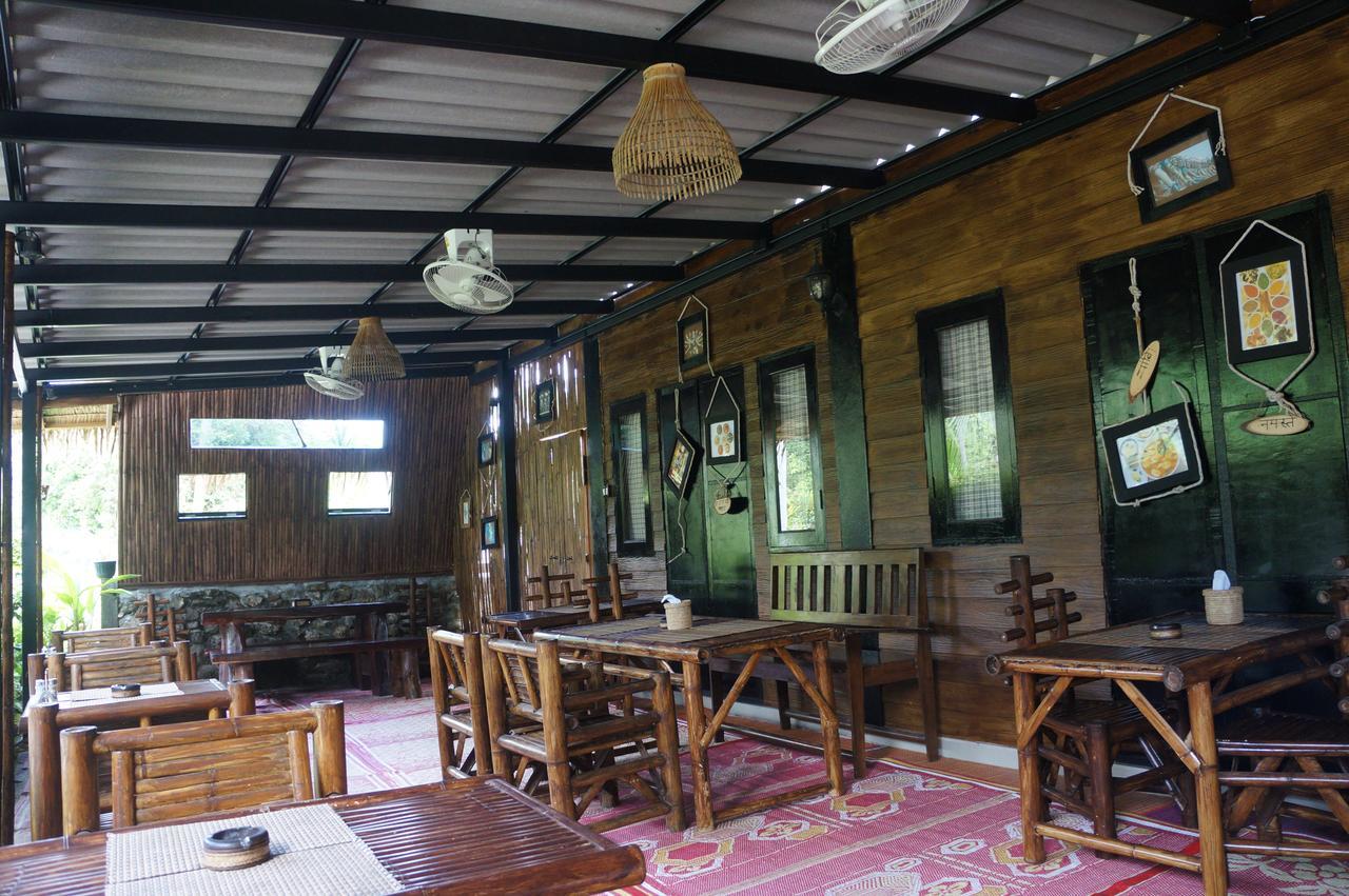 Love Station Hostel 반 타이 외부 사진